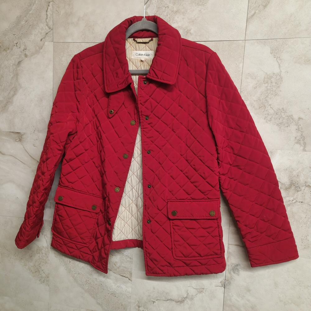 Calvin Klein Women's Quilted Red Jacket - Size Medium